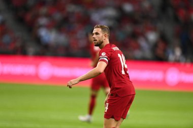 KALLANG, ŞARKI - 15 Temmuz 2022 Jordan Henderson # 14 Liverpool Oyuncusu sezon öncesi stadyumdaki Crystal Palace 'a karşı oynuyordu.