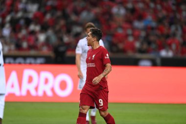 KALLANG, SINGAPORE - 15 Temmuz 2022: Roberto Firmino # 9 Liverpool Oyuncusu, ulusal stadyumdaki Crystal Palace 'a karşı hazırlık maçında