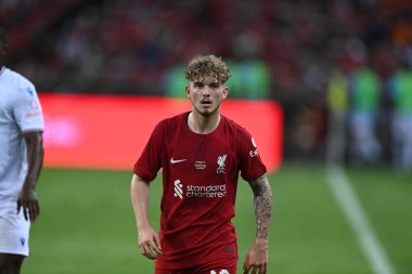 KALLANG, ŞARKI - 15 Temmuz 2022: Harvey Elliott # 19 Liverpool Oyuncusu, ulusal stadyumdaki Crystal Palace 'a karşı hazırlık maçında