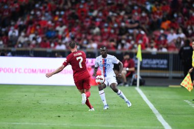 Kallang-Singapur-15JUL2022-Tyrick Mitchell # 3 Kristal Saray Oyuncusu sezon öncesi Liverpool 'a karşı Singapur, Singapur' da