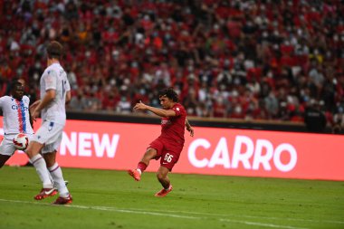 KALLANG, SINGAPORE - 15 Temmuz 2022: Trent Alexander-Arnold # 66 Liverpool oyuncusu sezon öncesi stadyumdaki Crystal Palace 'a karşı oynuyordu. 
