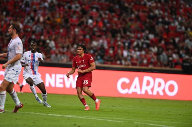 KALLANG, SINGAPORE - 15 Temmuz 2022: Trent Alexander-Arnold # 66 Liverpool oyuncusu sezon öncesi stadyumdaki Crystal Palace 'a karşı oynuyordu. 