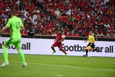 KALLANG, SINGAPORE - 15 Temmuz 2022: Mohamed Salah # 11 Liverpool Oyuncusu sezon öncesi stadyumdaki kristal saraya karşı eylem halinde. 