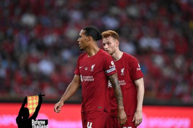 KALLANG, SINGAPORE - 15 Temmuz 2022: Liverpool 'un Virgil Van Dijk # 4 Oyuncusu ulusal stadyumdaki Crystal Palace' a karşı hazırlık maçında. 