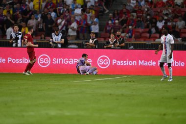 KALLANG, ŞARKI - 15 Temmuz 2022: Harvey Davies # 95 Liverpool Oyuncusu sezon öncesi stadyumdaki Crystal Palace 'a karşı eylem halinde. 