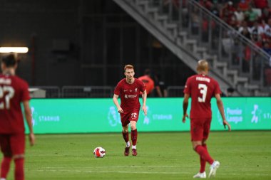 KALLANG, SINGAPORE - 15 Temmuz 2022: Sepp Van Den Berg # 72 Liverpool Oyuncusu Ulusal Stadyumdaki Crystal Palace 'a karşı maç öncesi. 