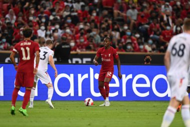 KALLANG, SINGAPORE - 15 Temmuz 2022: Isaac Mabaya # 52 Liverpool Oyuncusu Ulusal Stadyumdaki Crystal Palace 'a karşı maç öncesi. 