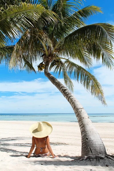 Relaxamento na praia — Fotografia de Stock