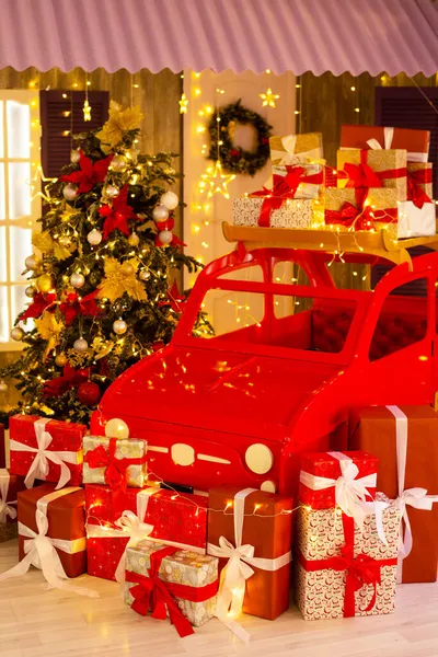 Декор Різдвяного Автомобіля Студії — стокове фото
