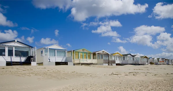 Beachs huts in a row by IJmuiden, the Netherlands — Stock Photo, Image