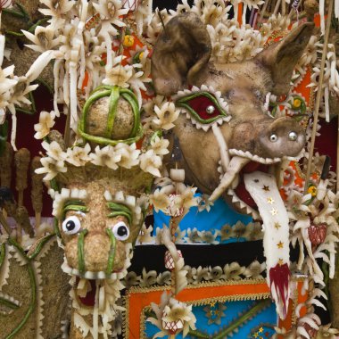 teklifleri bali bir tapınak töreni için hazırlanıyor