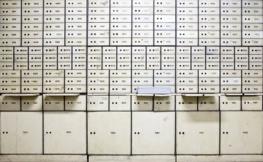 antika Kiralık kasa banka mandiri Jakarta kutuları