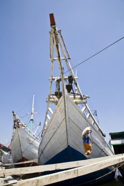 Sunda Kelapa Makassar guletleri (pinisi)