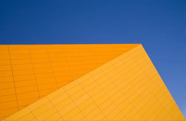 Het platform abstract van de agora theater in lelystad, Nederland — Stockfoto