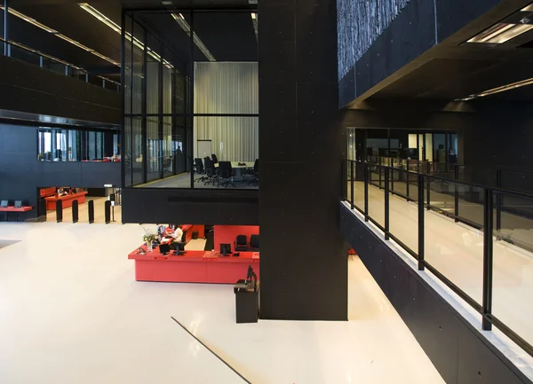 Interior moderno da biblioteca da Universidade de Utrecht — Fotografia de Stock