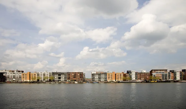 Moderní byty v Amsterdamu, Nizozemsko — Stock fotografie