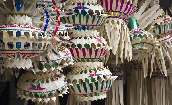 bir Bali Tapınağı töreni için dekoratif teklifleri