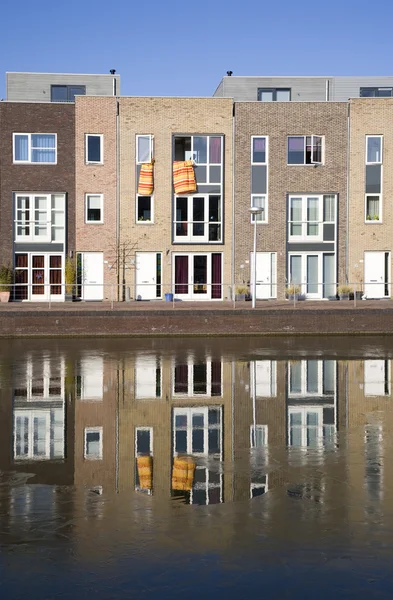 Nowe domy w leidsche rijn, utrecht, Holandia — Zdjęcie stockowe