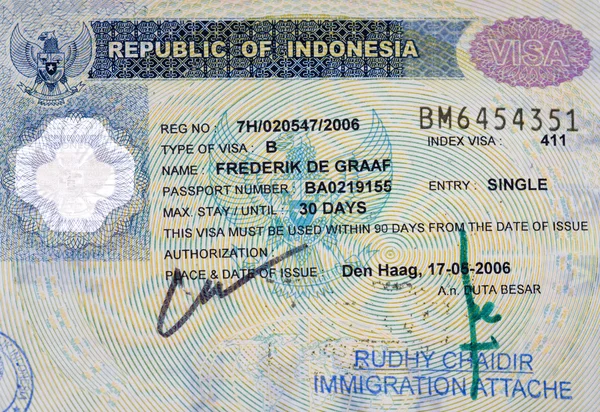 A passport with a travel visa — Stock Photo, Image