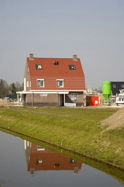 在 leusden，荷兰的建筑工地上的新房子 — 图库照片