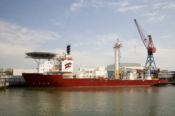 Light well intervention vessel for subsea wells — Stock Photo, Image