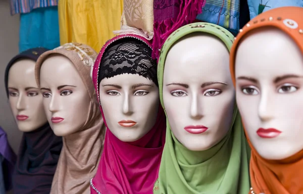 Display with a headscarf on a market in Surabaya — Stock Photo, Image