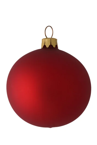 Rote Weihnachtskugel isoliert auf weiß, Clipping-Pfad für einfaches Wechseln enthalten — Stockfoto