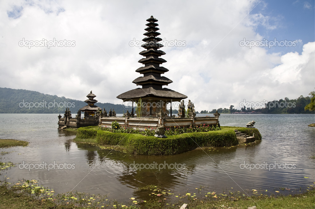 Hindou Temple bouddhiste Ulan Danu Bratan Bali Hindou Temple bouddhiste Ulan Danu Bratan Bali