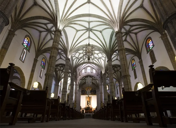 Insidan av katedralen i vegueta, las palmas, gran canaria — Stockfoto