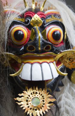 Bali dili rangda maskesi. önemli bir demon balinese mitolojisinde