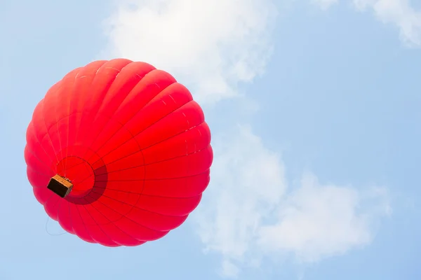 Luftballong bara efter lift off — Stockfoto