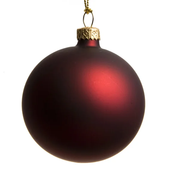 Bola de Natal em um fundo branco — Fotografia de Stock