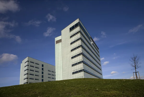 Immeuble de bureaux moderne à Utrecht, Pays-Bas — Photo