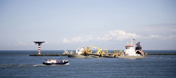 Резак отсос дноуглубитель дноуглубительный порт Роттердама — стоковое фото