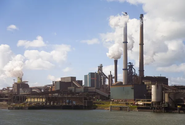 Steelfactory w ijmuiden, Holandia — Zdjęcie stockowe