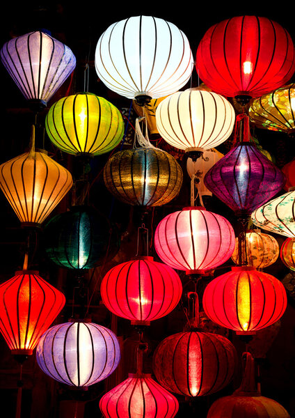 Шелковые фонари
