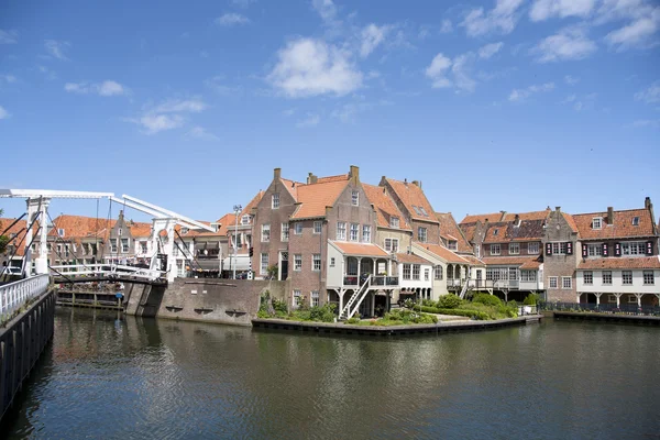 Vieille ville d'Enkhuizen aux Pays-Bas — Photo