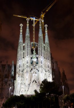 Sagrada familia doğuş cephesinde gecelik