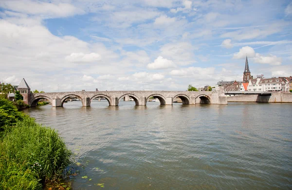 Мост Сент-Серваса — стоковое фото