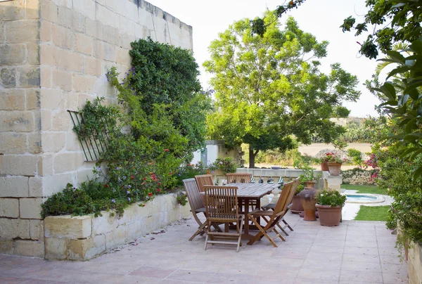 Malta çiftlik evi Bahçe