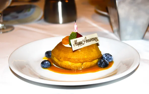 Doğum günü pastası