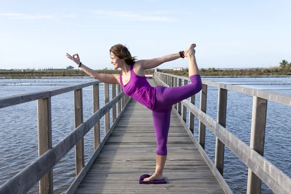 Kadın yoga Stok Fotoğraf