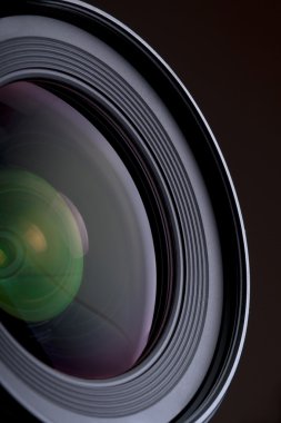 Lens