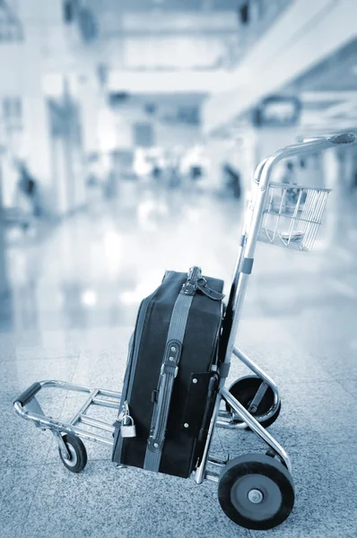 Traveling bags at the airport — Stock Photo, Image
