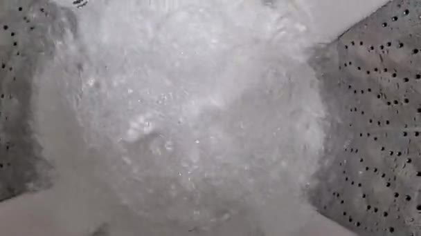 Animatie Van Het Water Spinnen Een Wasmachine — Stockvideo