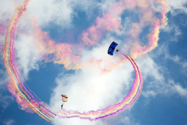 Parachute show — Stock Photo, Image