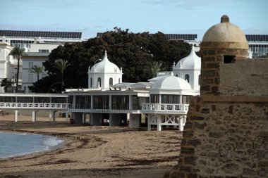 Bastion of Orejón and spa Palma de Cádiz