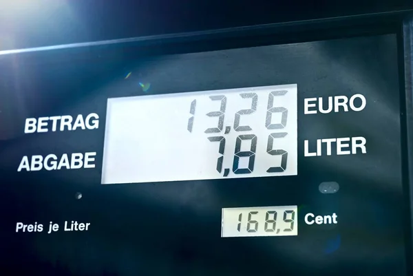 Contador Postos Gasolina Close Conceito Preços Gás Alta — Fotografia de Stock