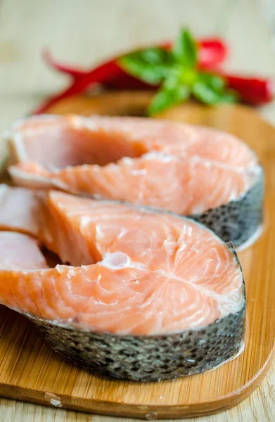 Bistecche di salmone fresco — Foto Stock