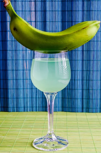 Cóctel con plátano verde —  Fotos de Stock